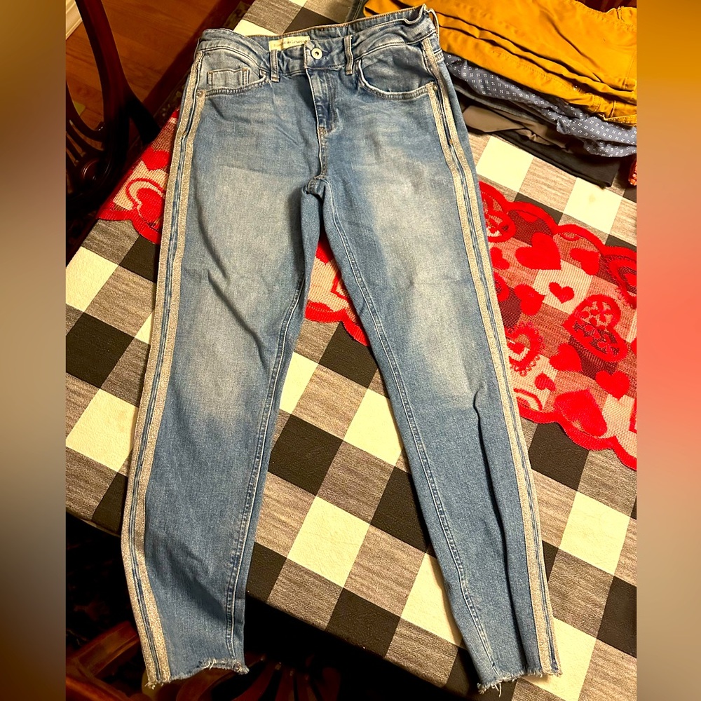 Pilcro Jean size 28 with silver ribbon accent